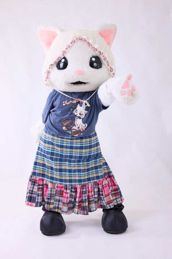 Helping Cat T-shirt