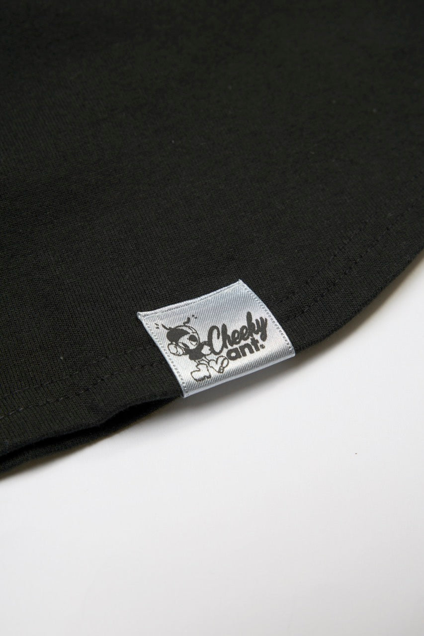 病んでるアントくんの ロングスリーブTシャツ