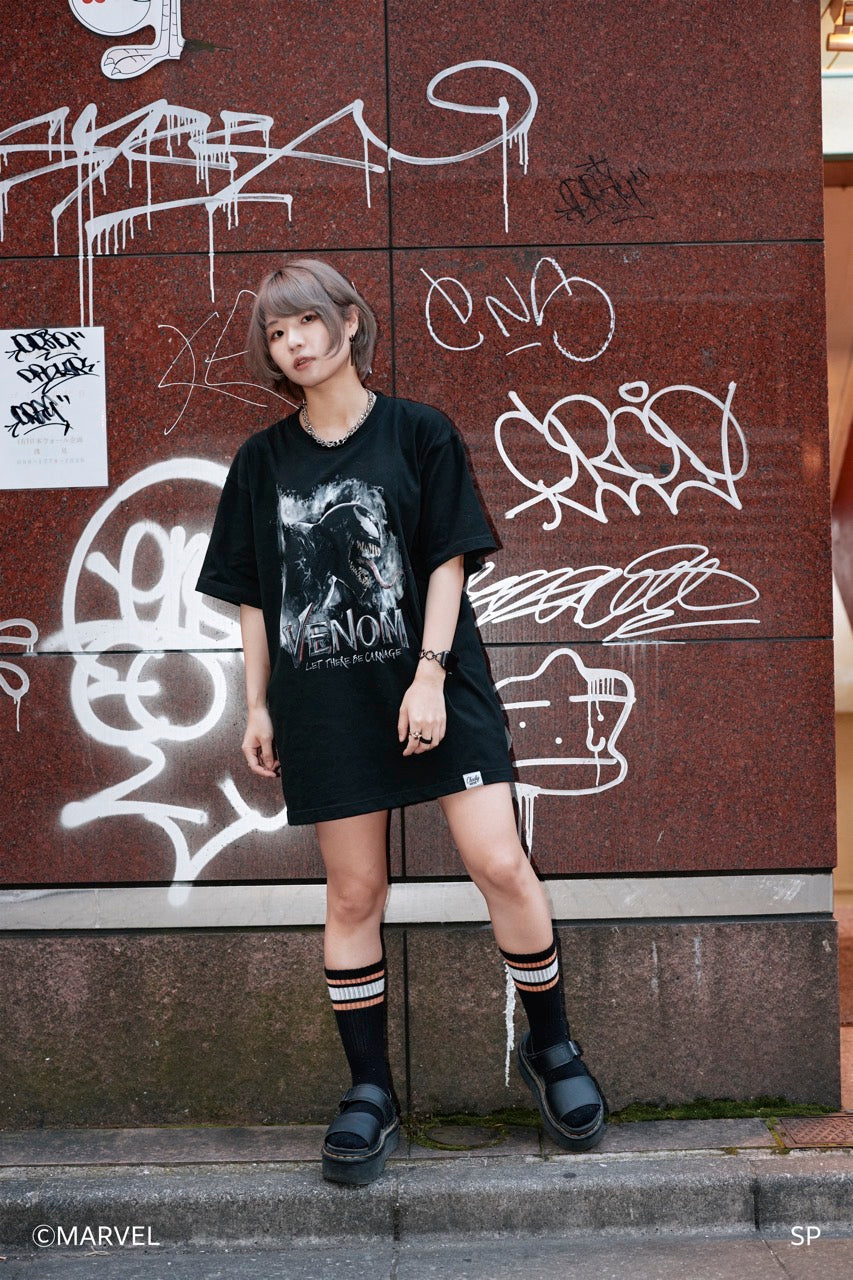 MARVEL「VENOM」Tシャツ