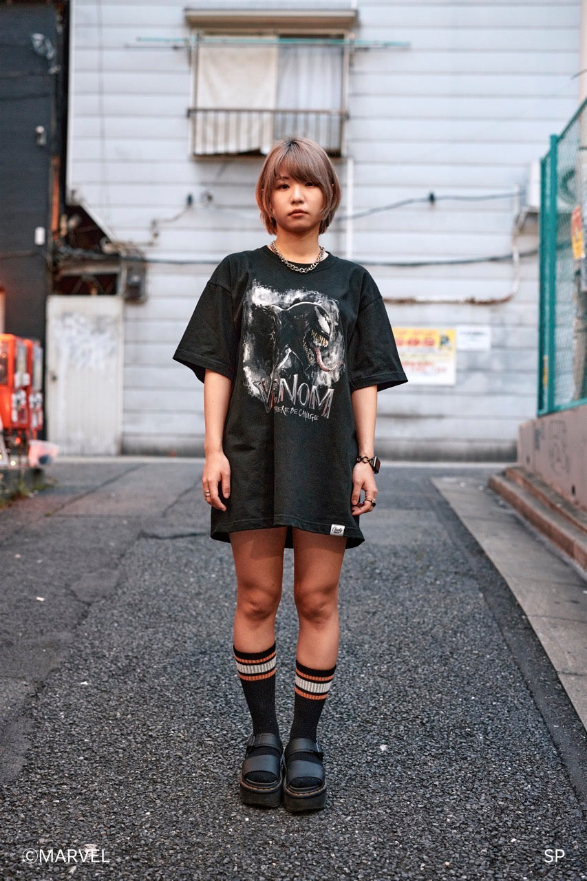 MARVEL「VENOM」Tシャツ