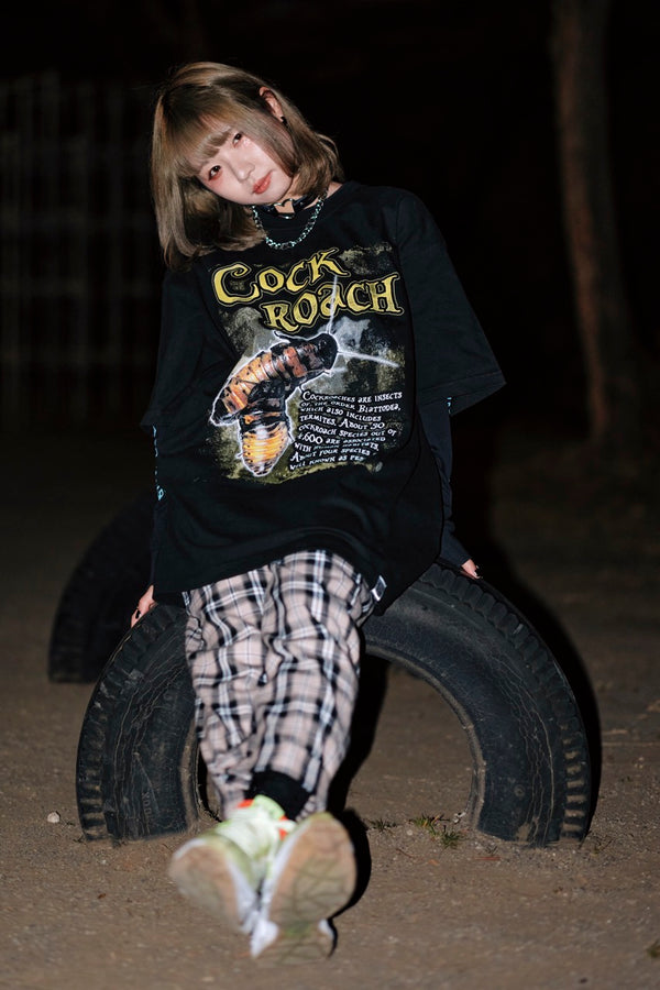 "COCKROACH" T-shirt