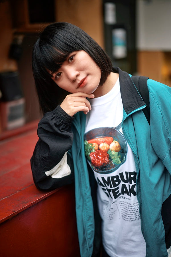 Delicious "Hamburger Steak Recipe" T-shirt