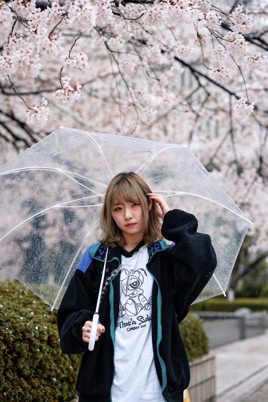病んでるアントくんの ロングスリーブTシャツ
