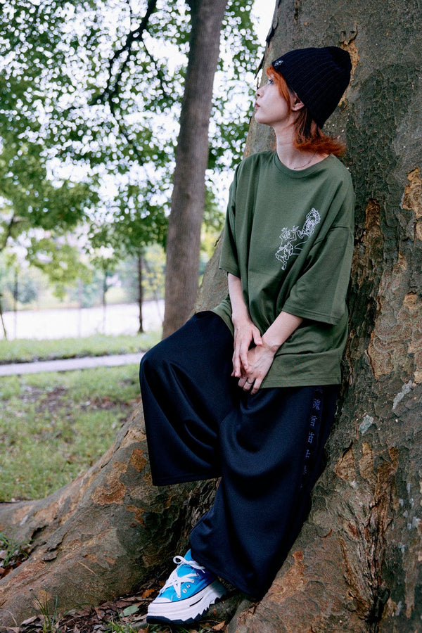 Onikin Big Silhouette T-shirt