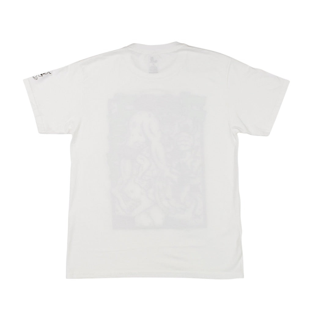 Horror manga artist Masaki Kudo's "The Man Who Eats Ants" T-shirt